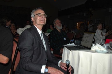 028-Watching the show.jpg 028-Watching the show.jpg